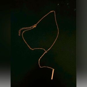 Gold dangle necklace